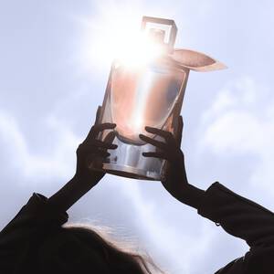 LA VIE EST BELLE SOLEIL CRISTAL