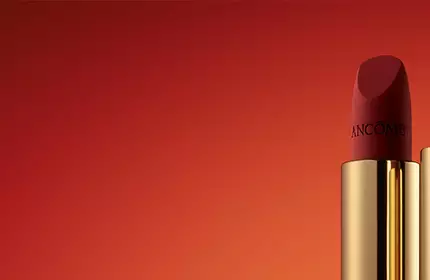 Labial Lancome, presentado en una variedad de tonos y texturas para satisfacer todas las preferencias de maquillaje.