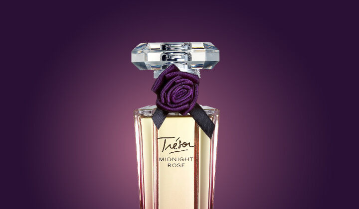 Perfume Lancome Tresor Midnight Rose, presentado en una imagen con un tono calido y romantico.